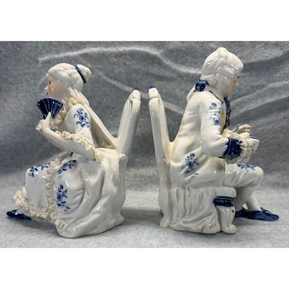 Vintage Blue and White Porcelain Victorian Couple Figurines Gold Gilt Set of 2 - Picture 6 of 16